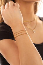 18K Gold Plated Figaro Minimalist Bracelet - Shop Hey Girl 